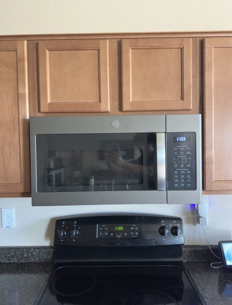 Microwave Installation in Peoria