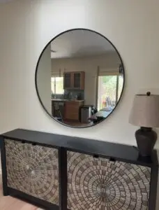 Art and Mirror Hanging Service in Sun City West — mirror mounting